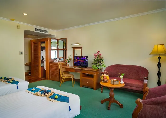 Hotel Dragon Royal Angkor