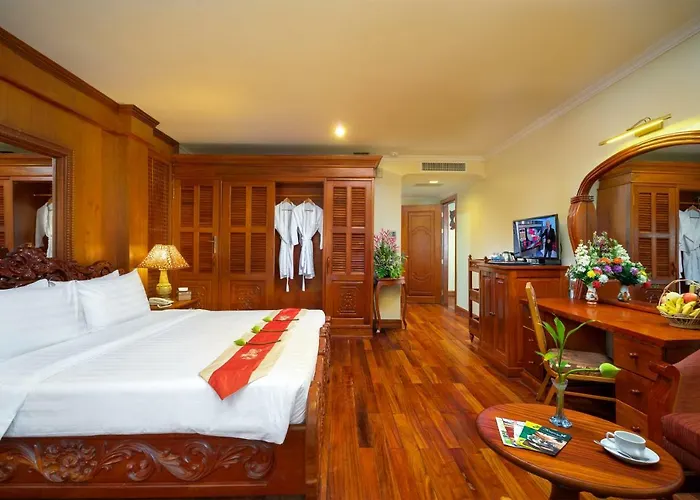 Hotel Dragon Royal Angkor