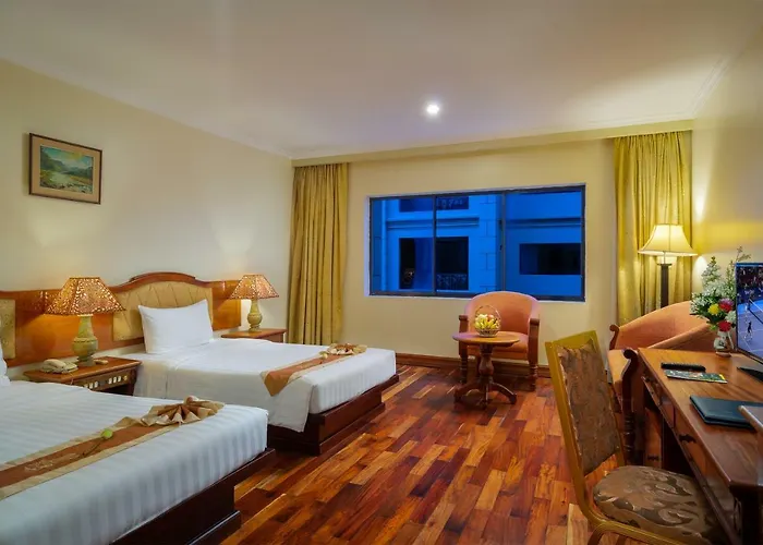 Dragon Royal Angkor Hotel 4*